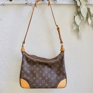Louis Vuitton Vintage Monogram Purse like new